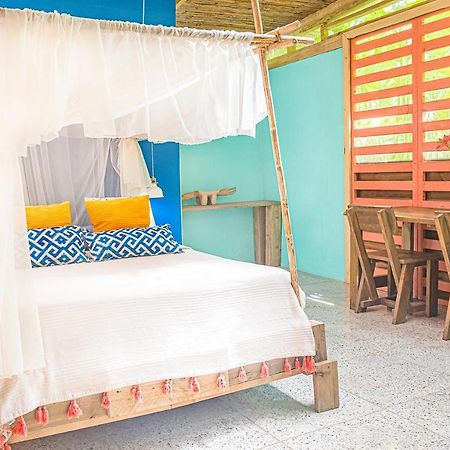 Bee Happy Studio Cahuita Exterior foto